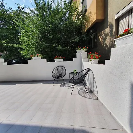 180m2 Two Floor Flat Center *