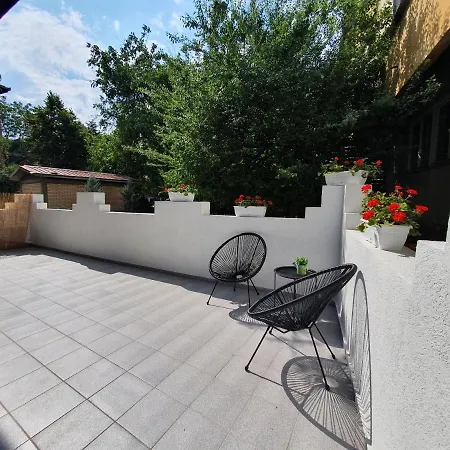 180m2 Two Floor Flat Center *