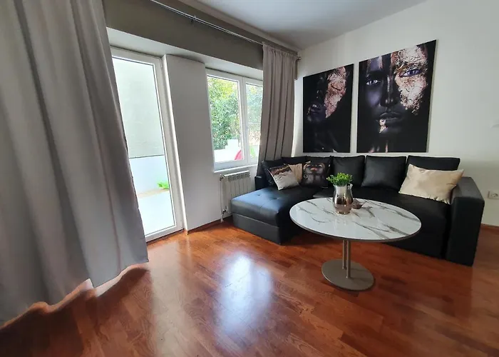 Apartment 180m2 Two Floor Flat Center