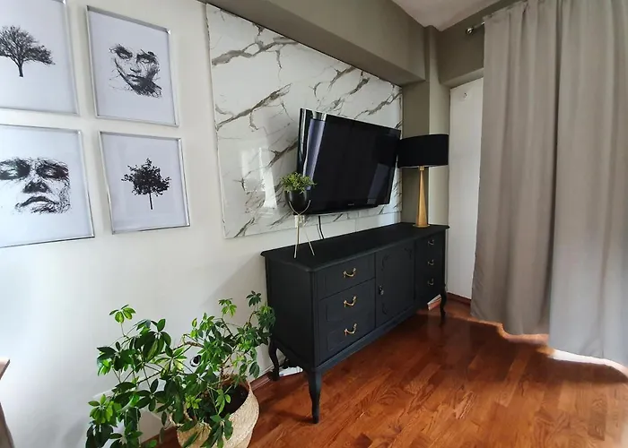 180m2 Two Floor Flat Center Apartment